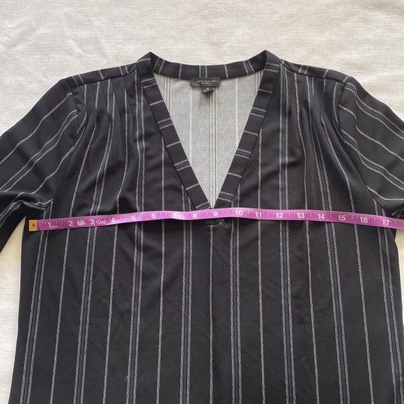 Ann Taylor Factory blouse size XS - Picture 4 of 8
